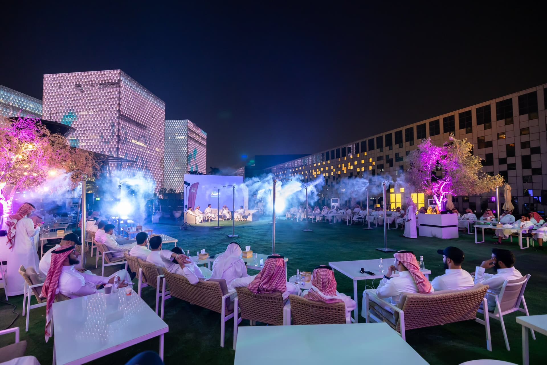 تجمع تجار 2000 - Image 1