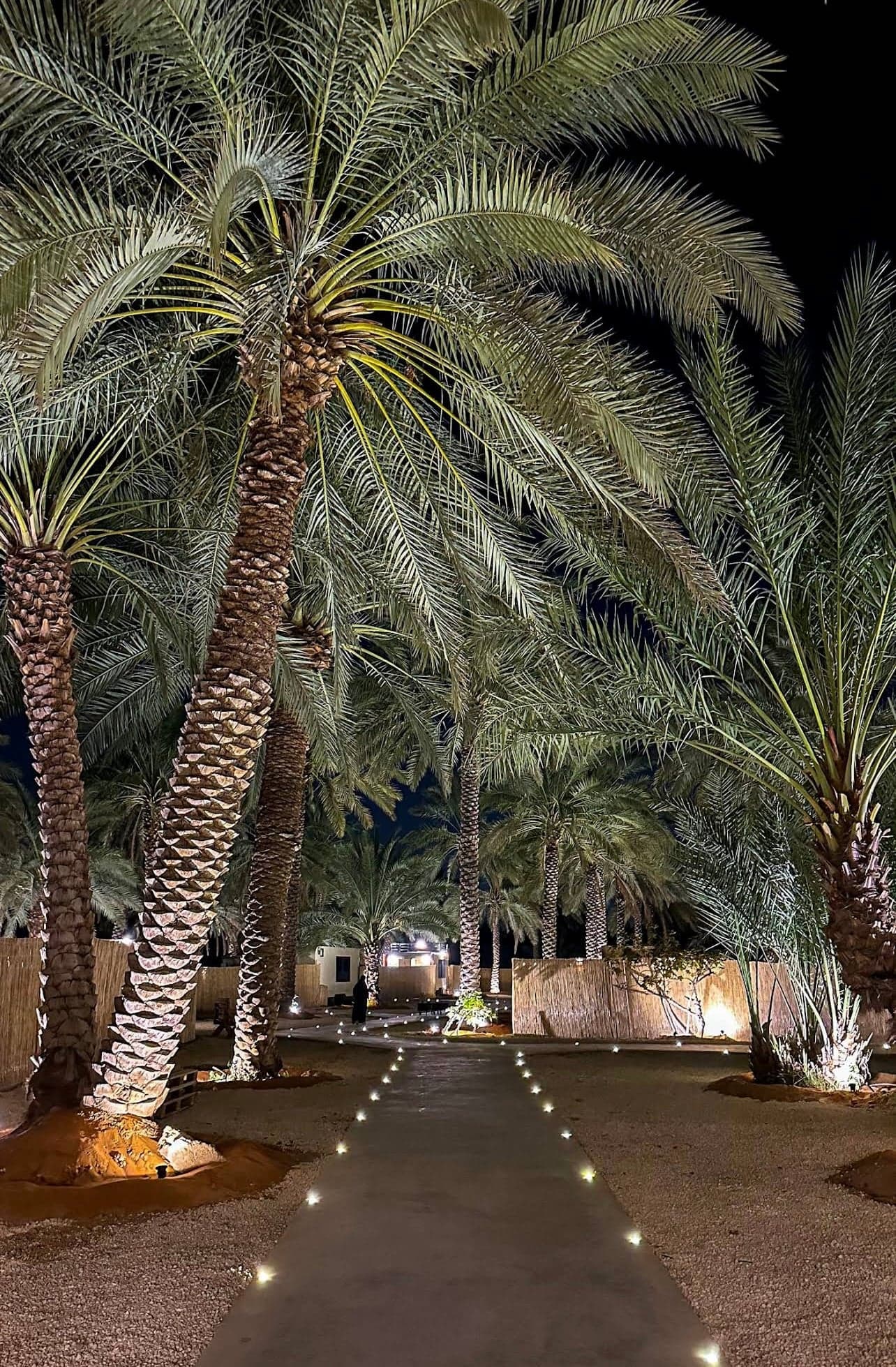 كرفان مشتى 🌿✨ - Main Image